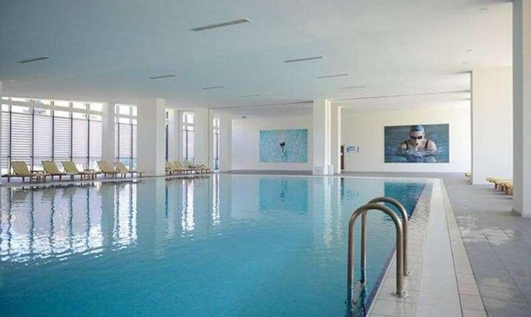 Apartment Magneficent Luxury With Pool And Fitnes *