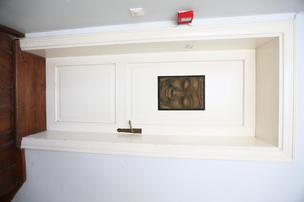 Noble House Galata 3*