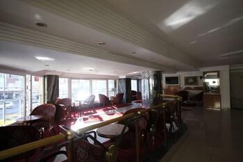 Hotel Hotelozbek 3*