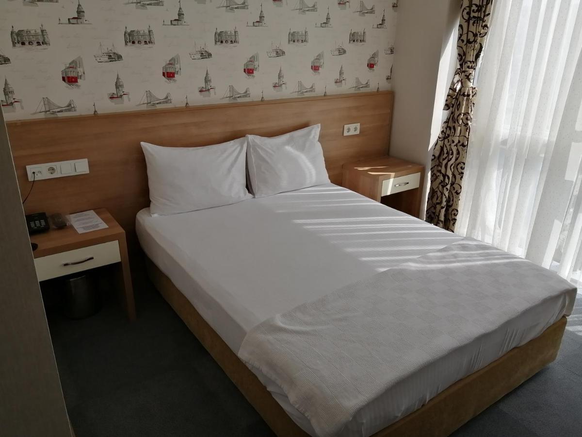 Royal Hotel