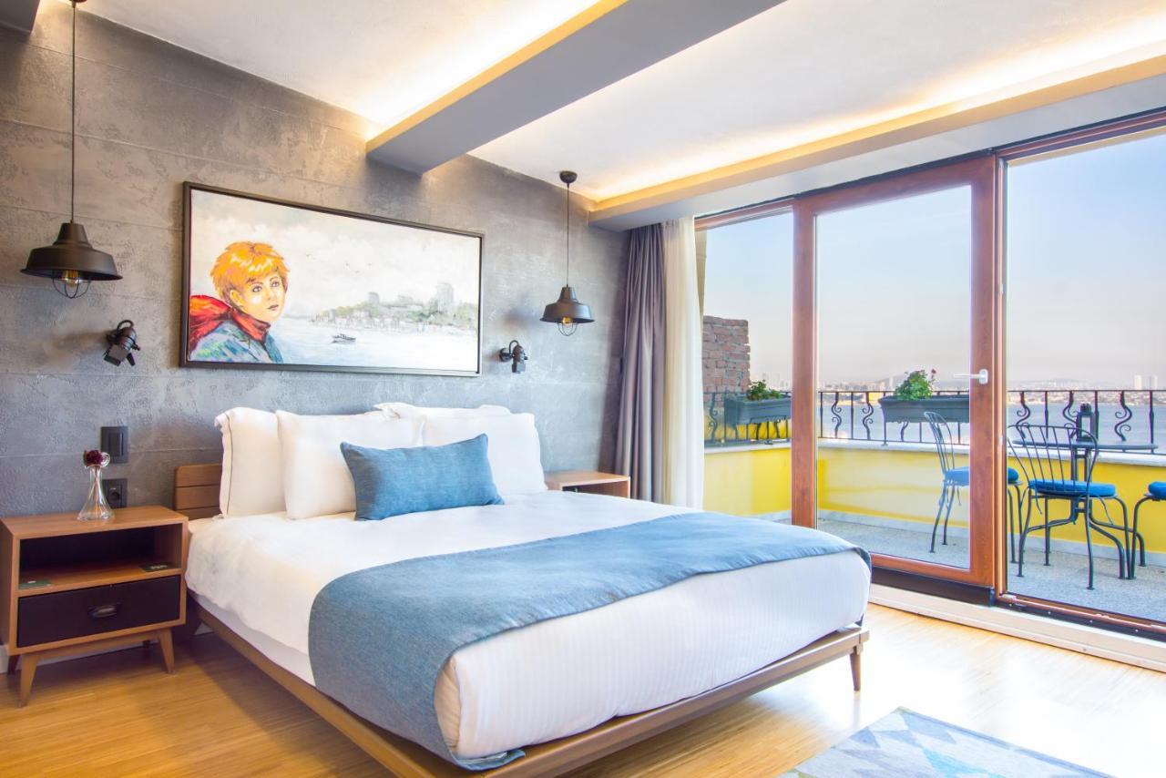 Poem Otel