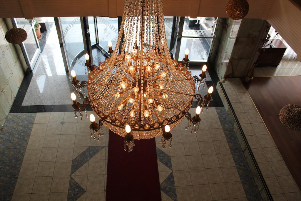 Kaya Hotel