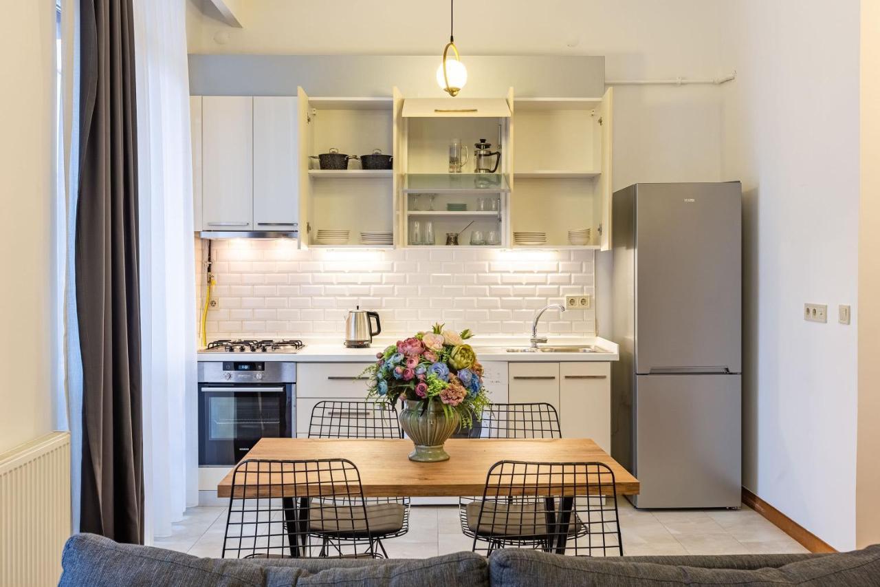 2 Bedroom Apartment In Umraniye Istanbul