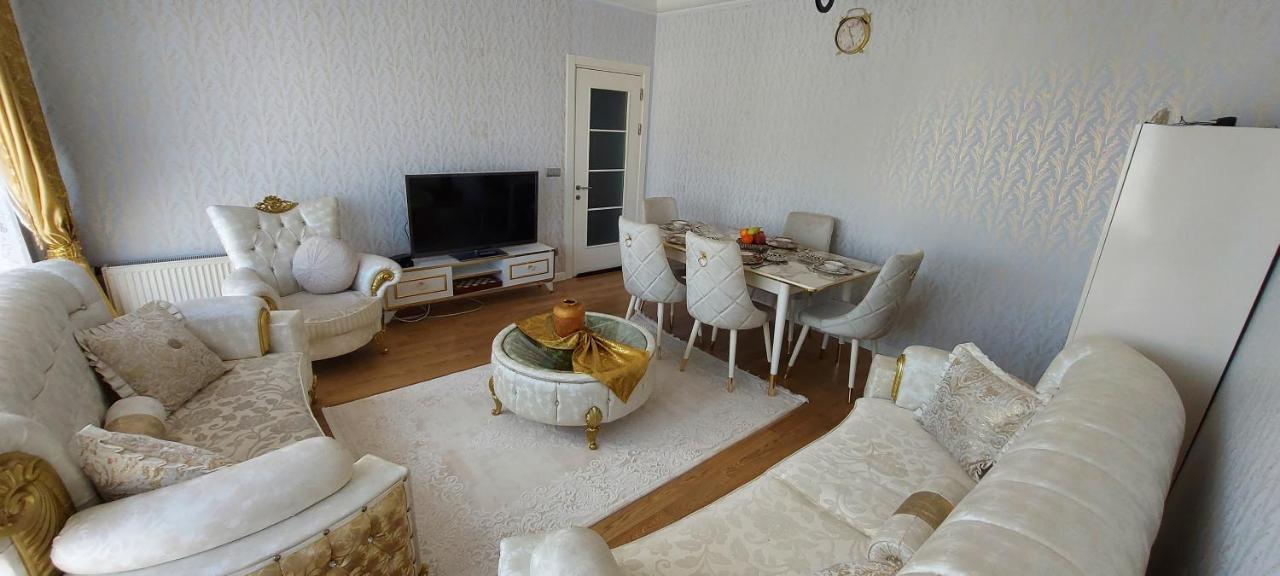 Apartamento Beylikduzu Huzurlu Aile Yasam Sitesi Ful Donanimli Ev