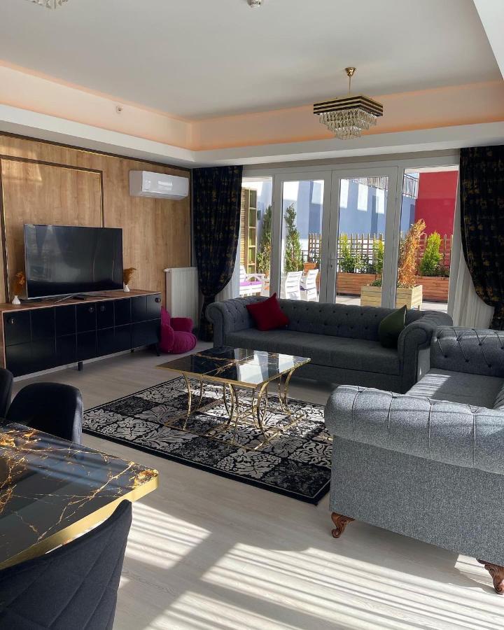 Zmzm Vip Terrace Apartment *