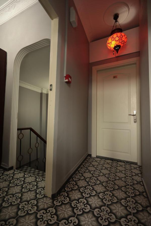 White Pearl Aparthotel
