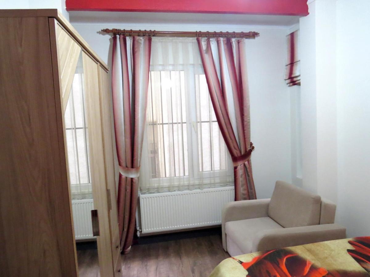Istanberry - Berry Life Flats 2*