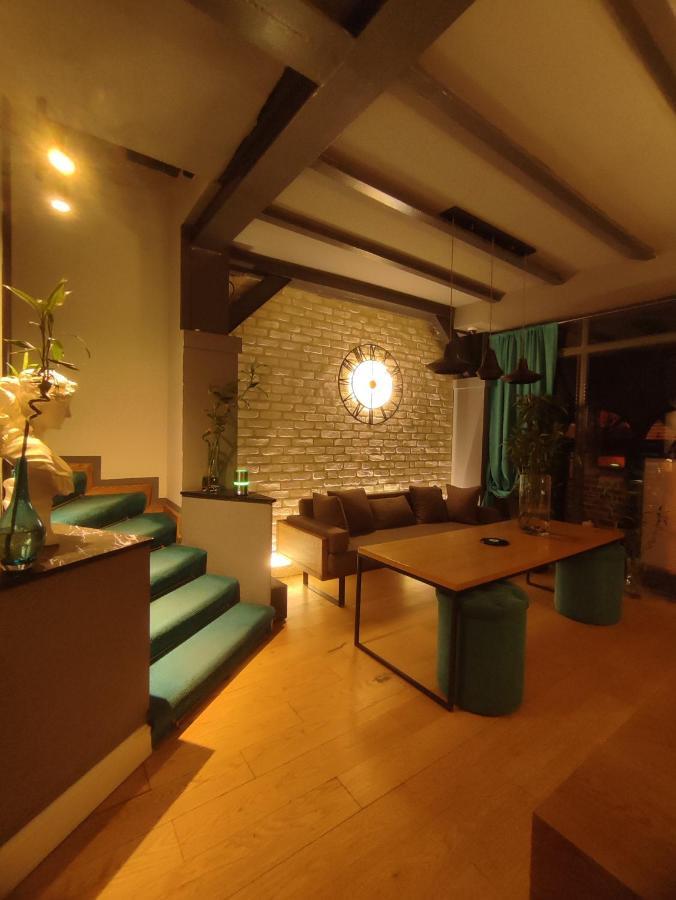 Jakaranda Hotel Istanbul
