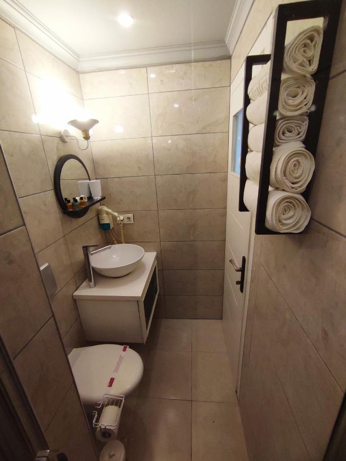 Hotel Jakaranda Istanbul
