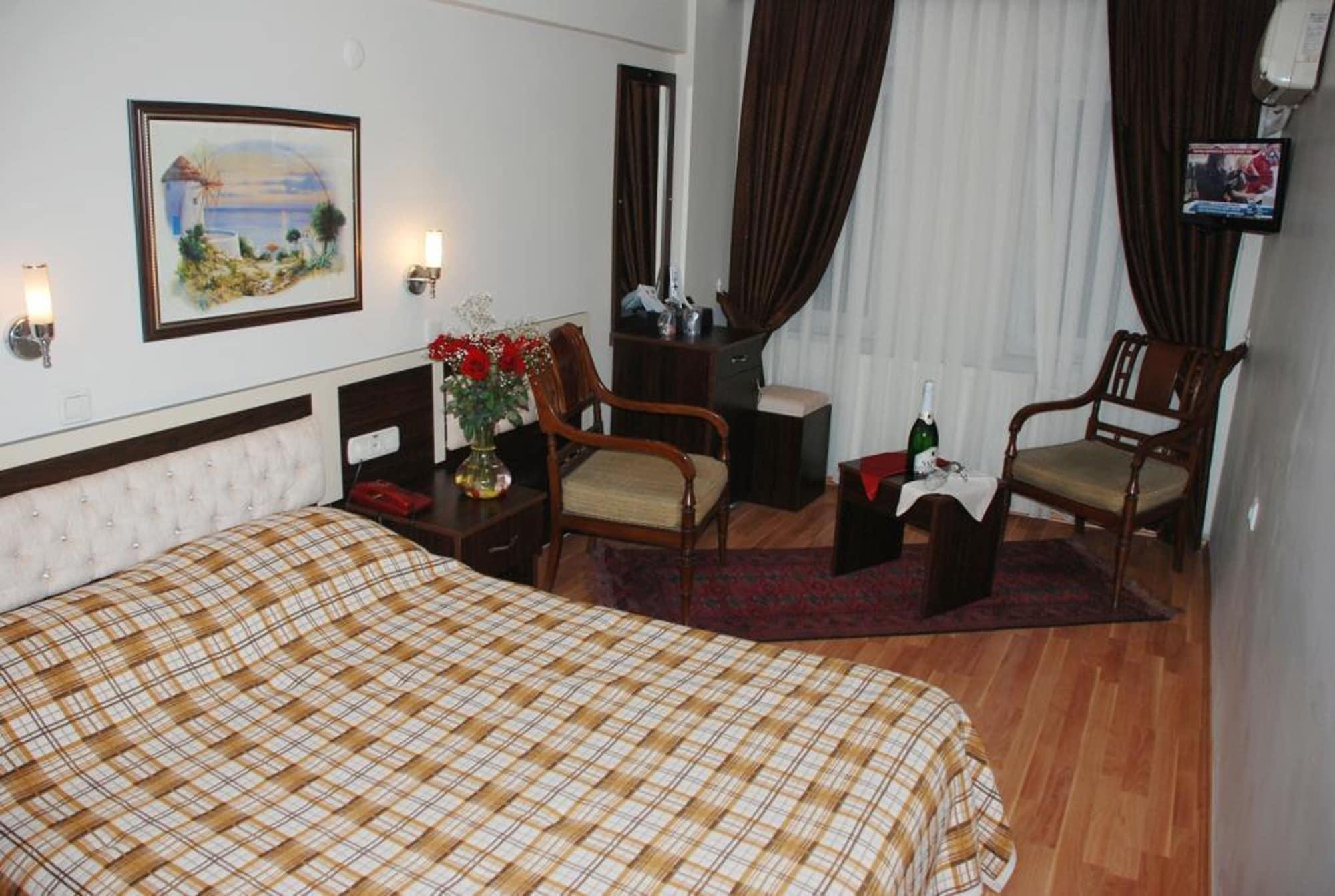 Otel Grand 3*