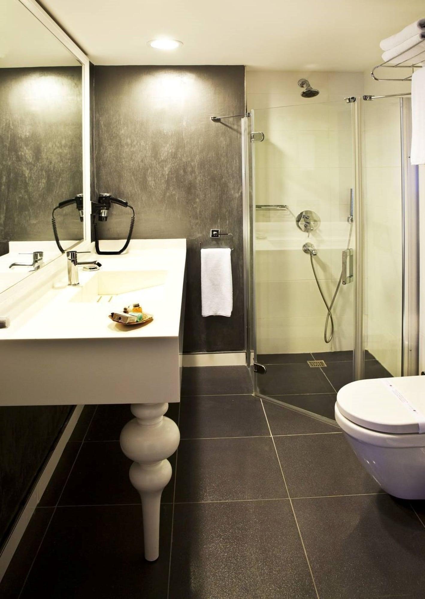 Otel Taximtown 4*