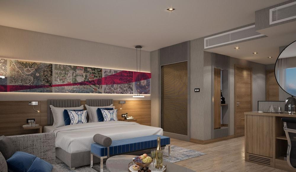Hotel Delta By Marriott Levent 4*