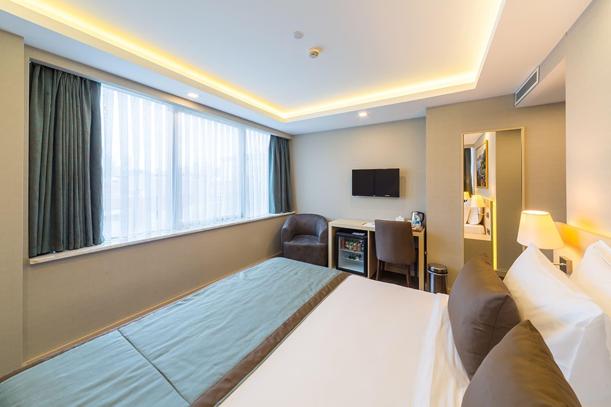 Molton Monapart Mecidiyekoy 4*