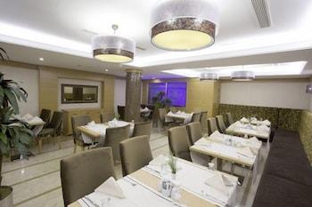 Mirilayon - Old Town Hotel 4*