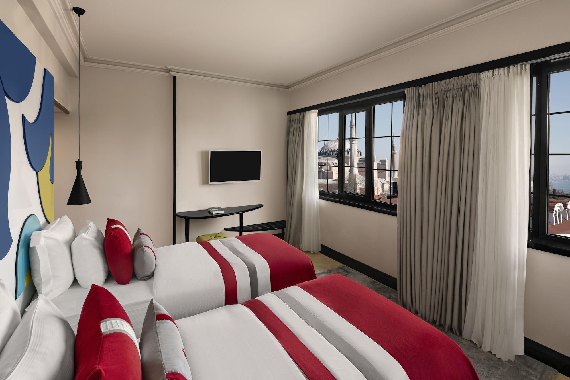 Hotel Sura Hagia Sophia 5*