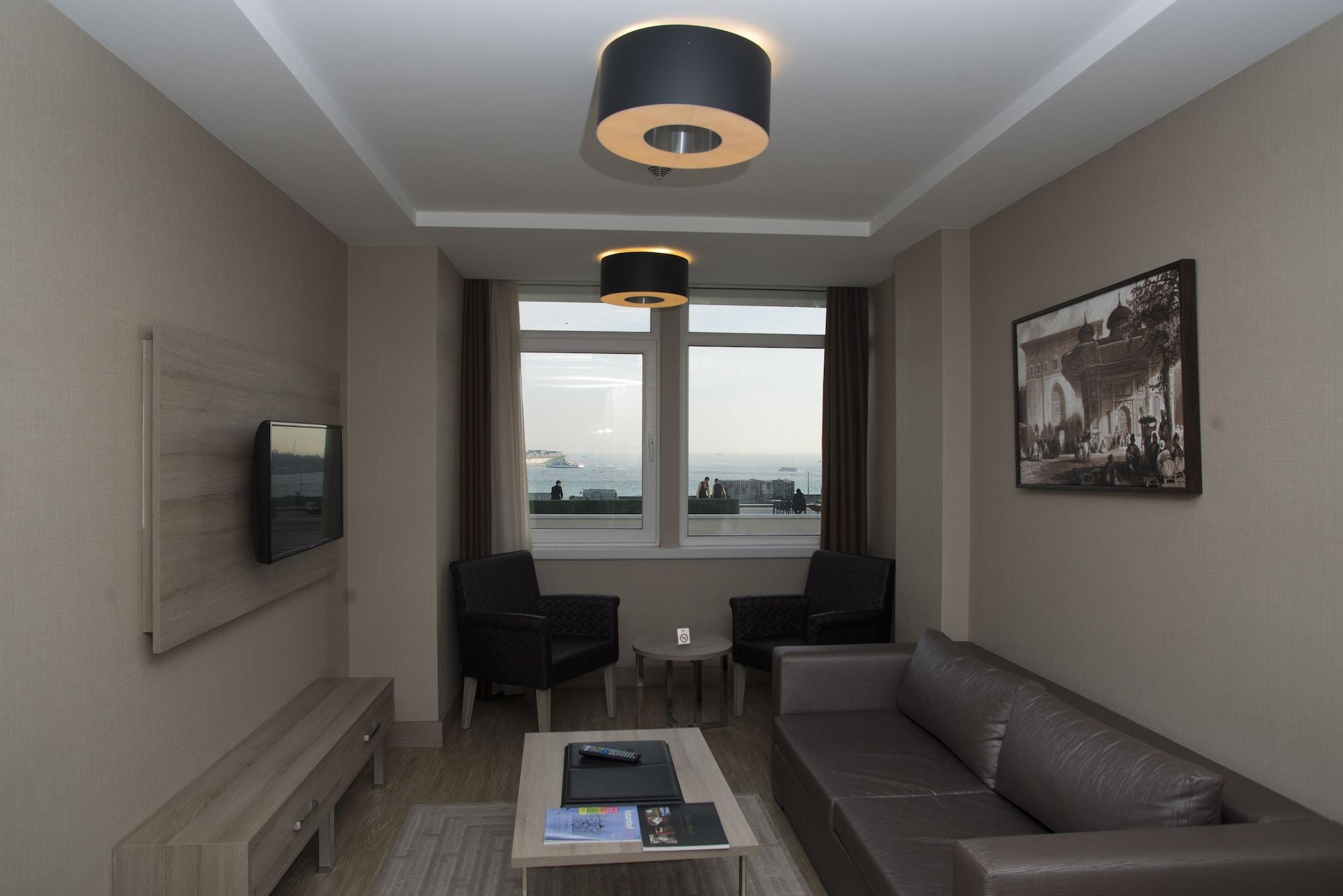 Otel Nidya Galataport 4*