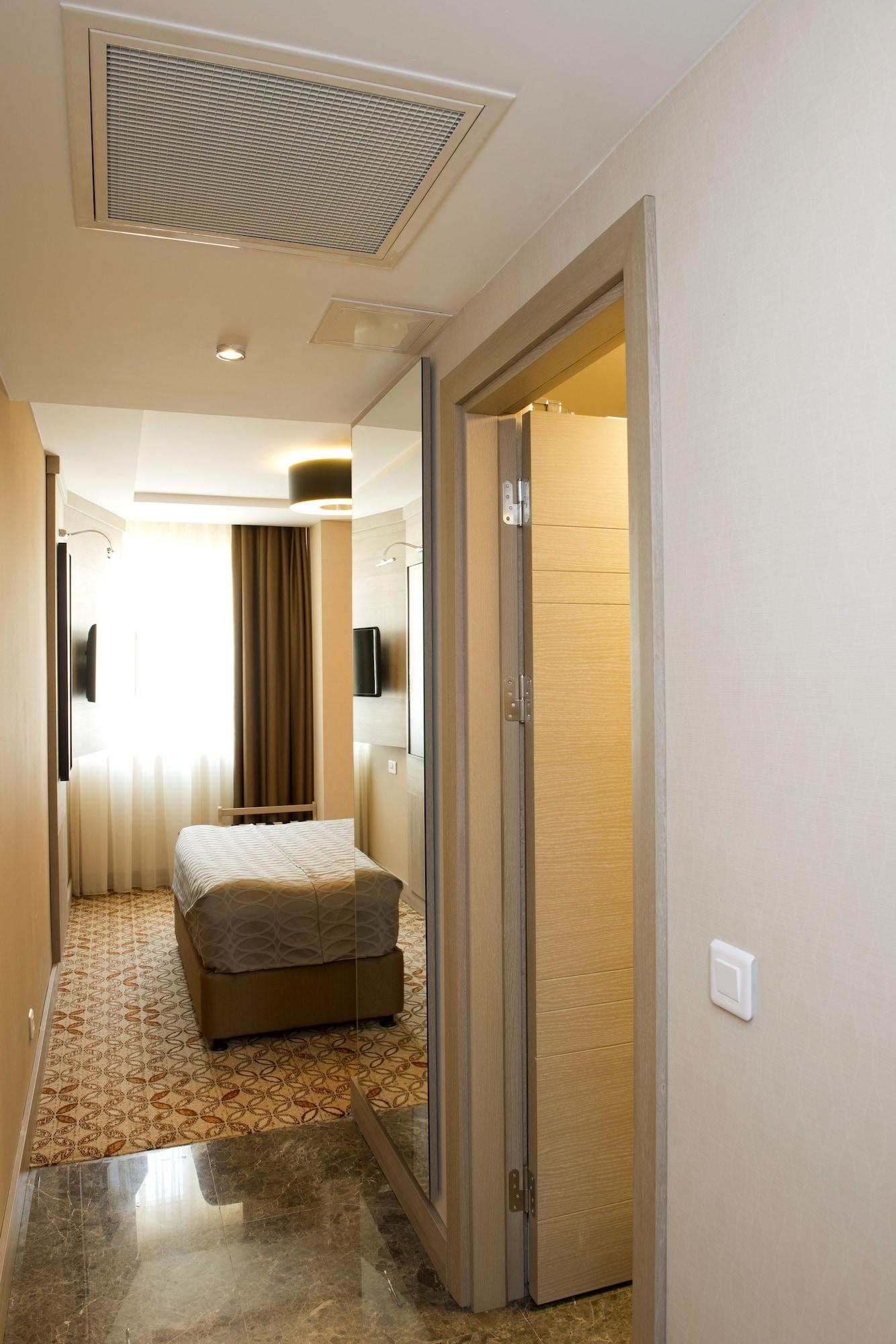 Nidya Galataport Otel 4*