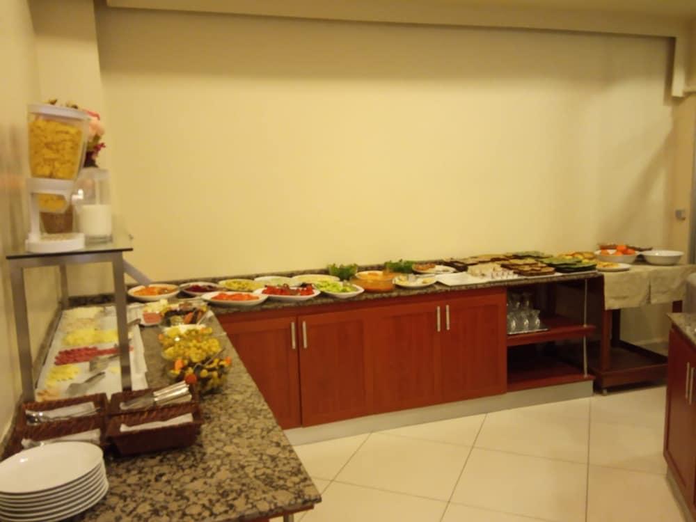 Grand Anatolia Otel 3*