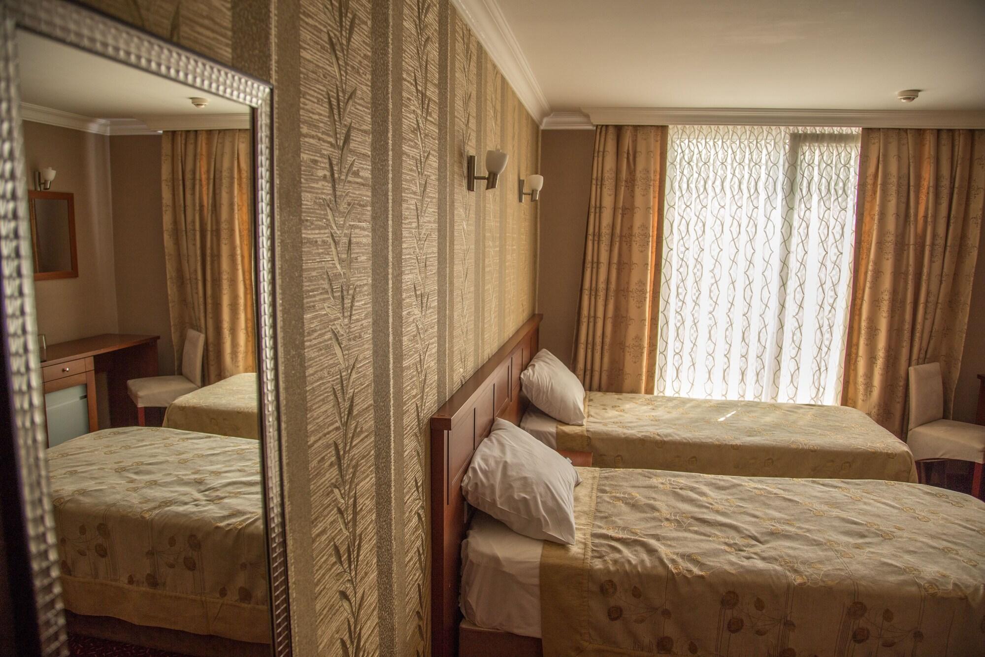 Otel Grand Merin Airport