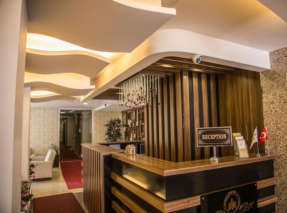 Grand Merin Airport Otel 3*