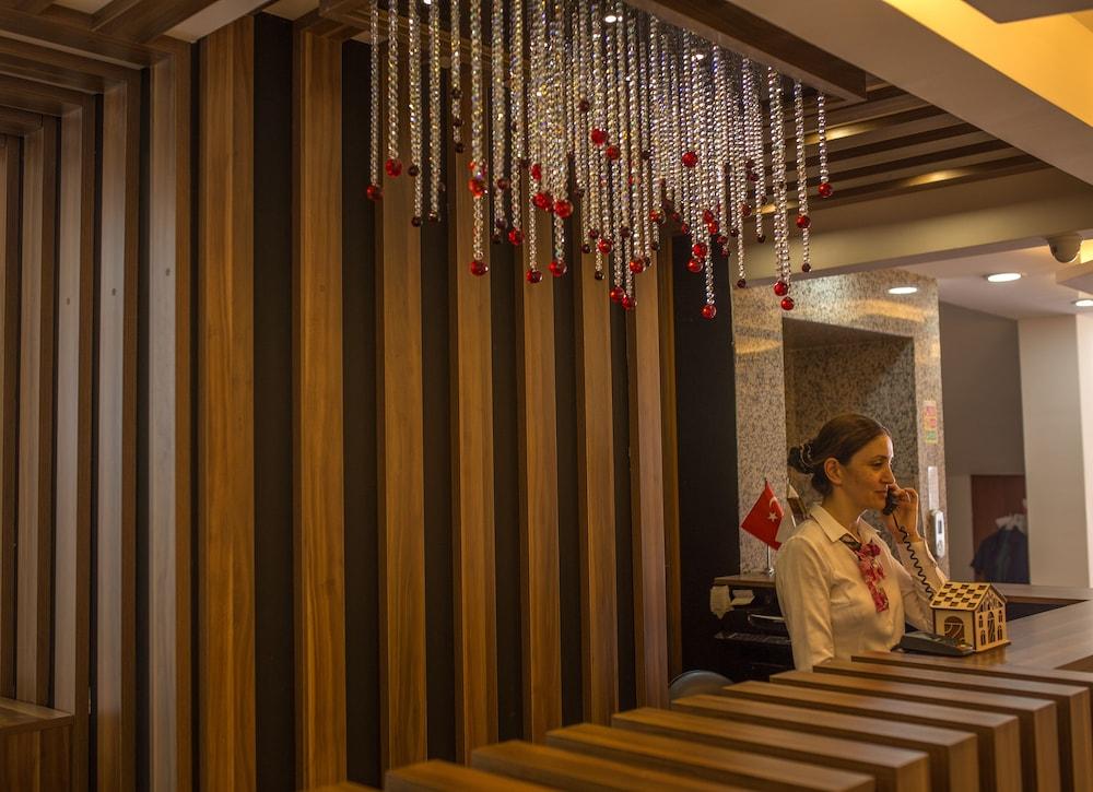 Grand Merin Airport 3* İstanbul