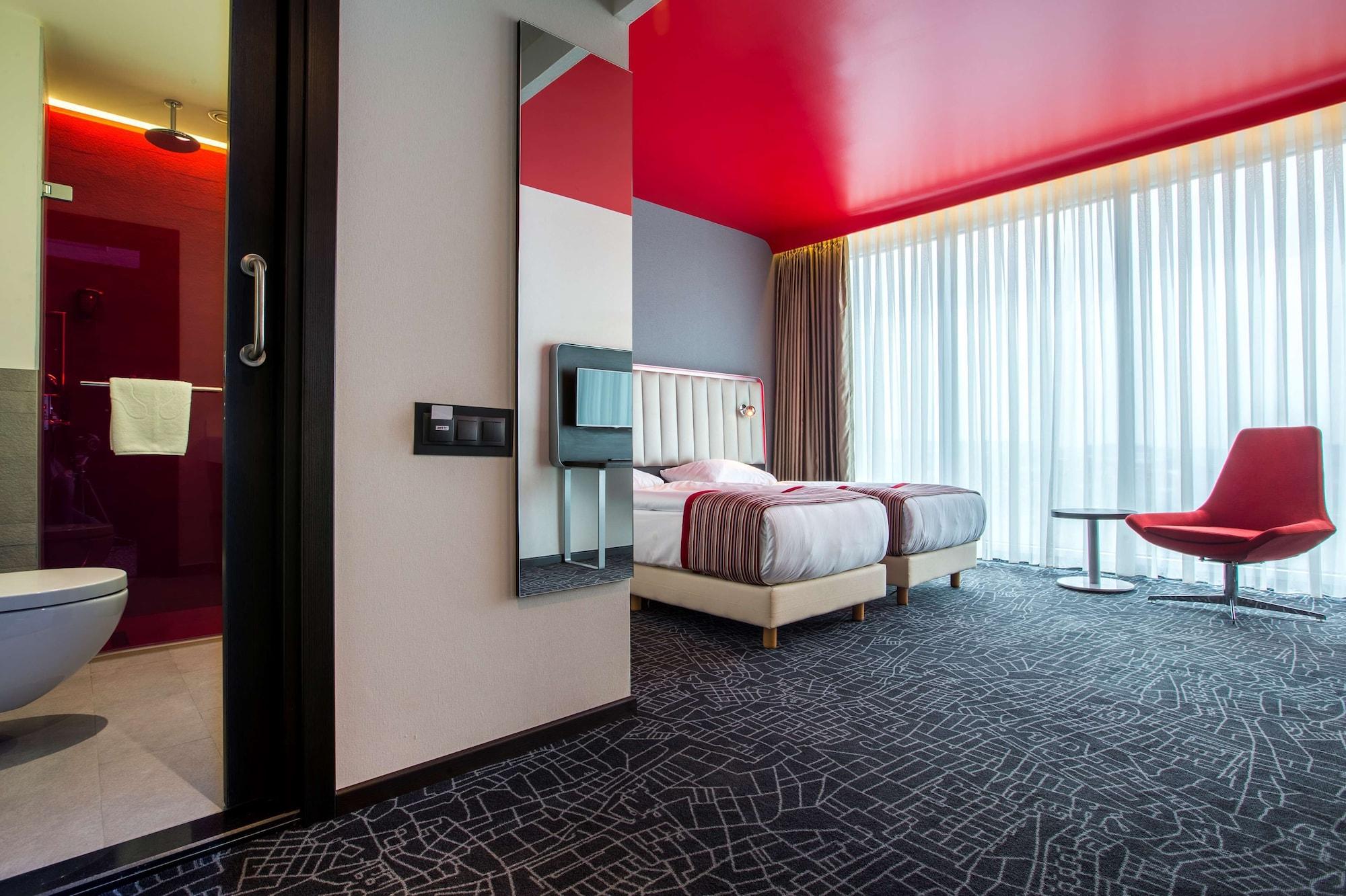 Park By Radisson Ataturk Airport