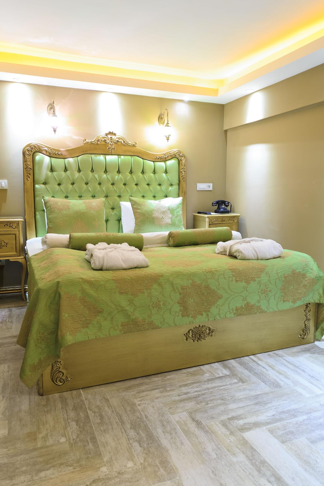 Elegance 3*