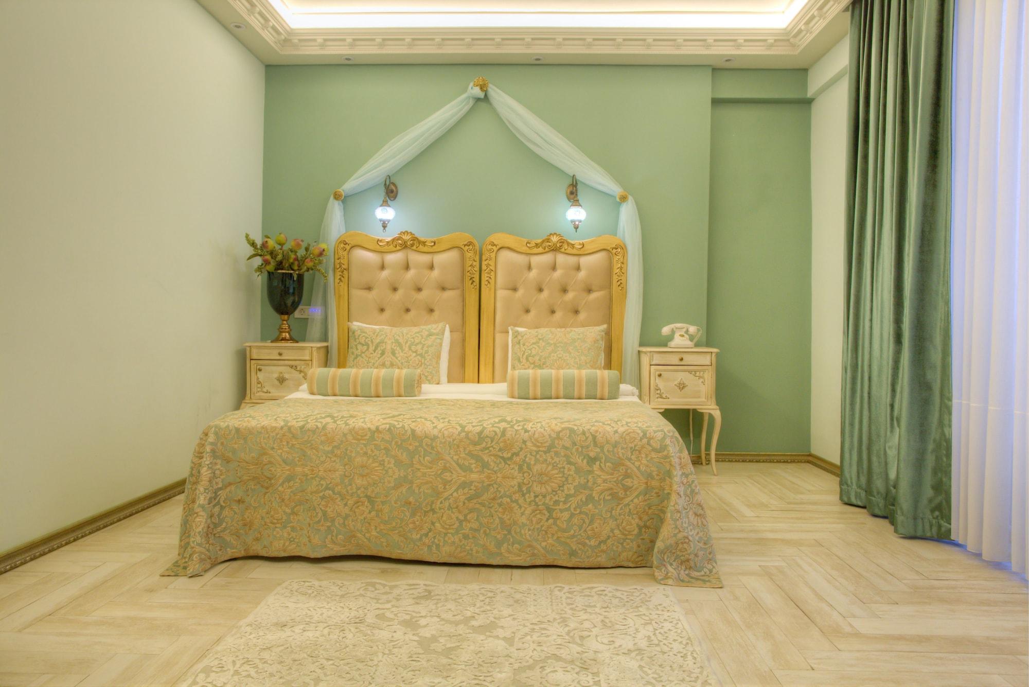 Elegance Istanbul