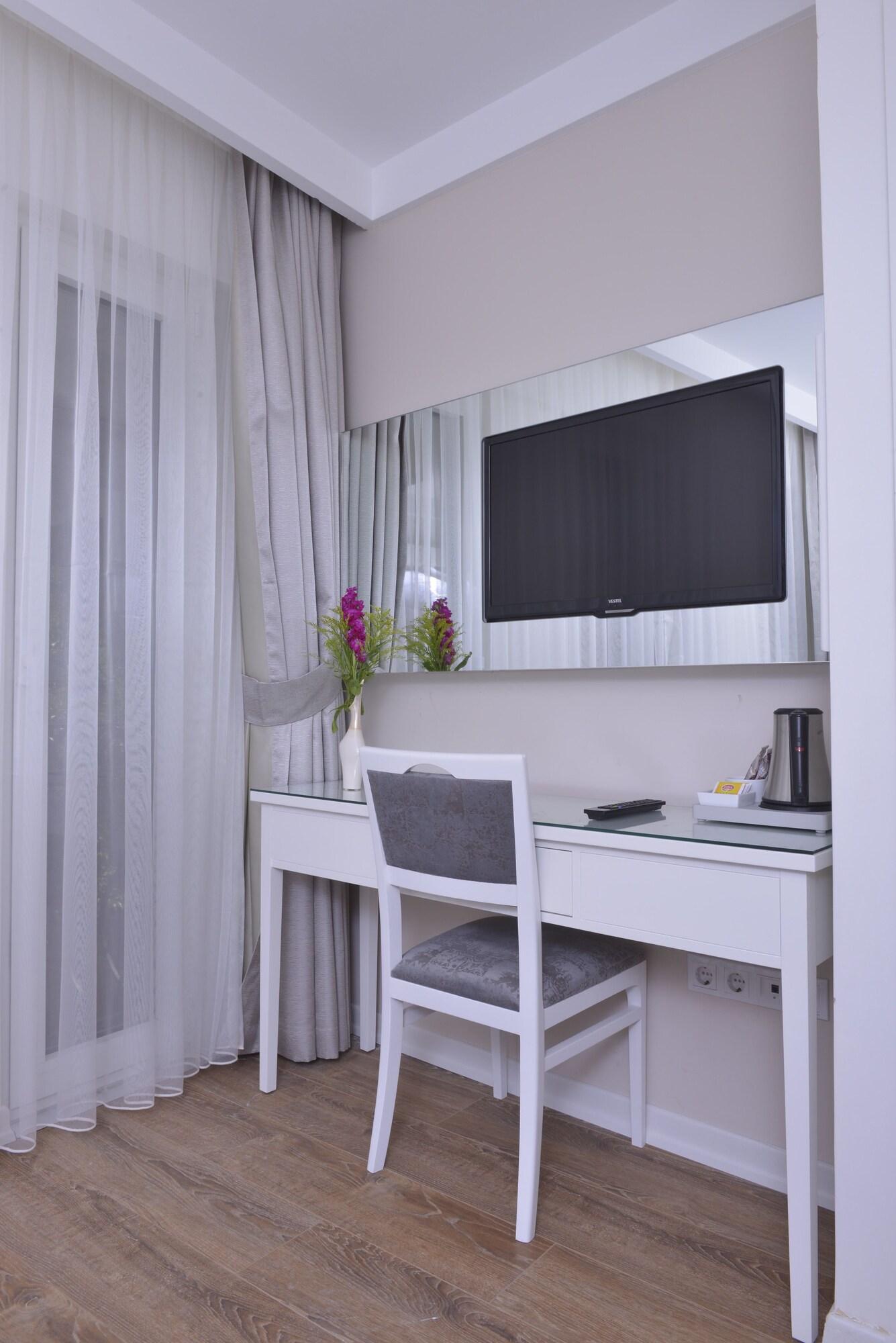 Otel (adults Only) 3*