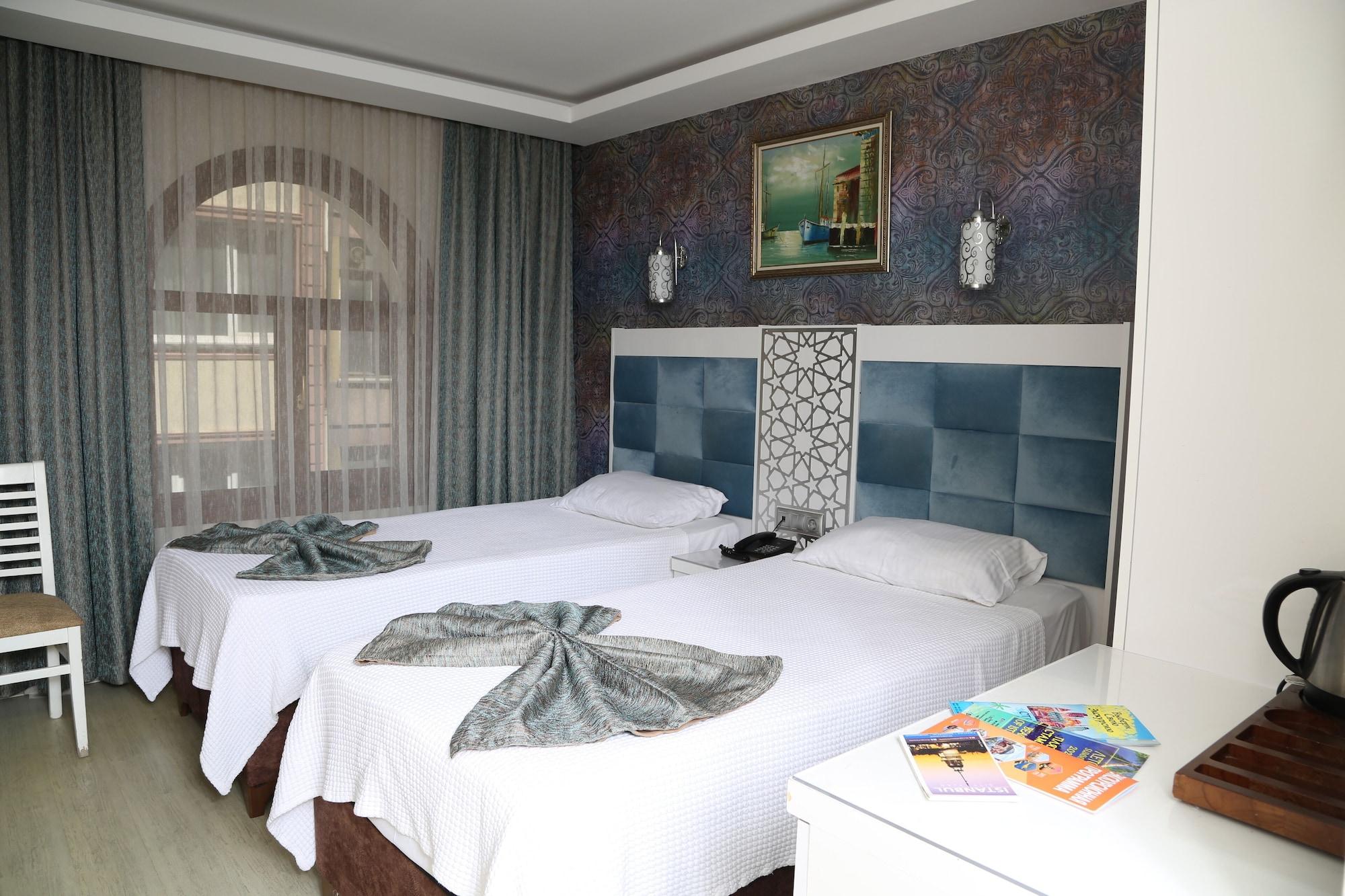 River Hotel 2*