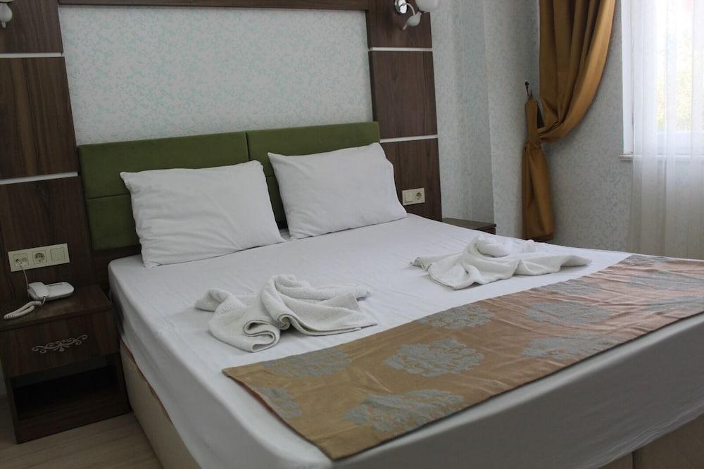 De Maree Hotel