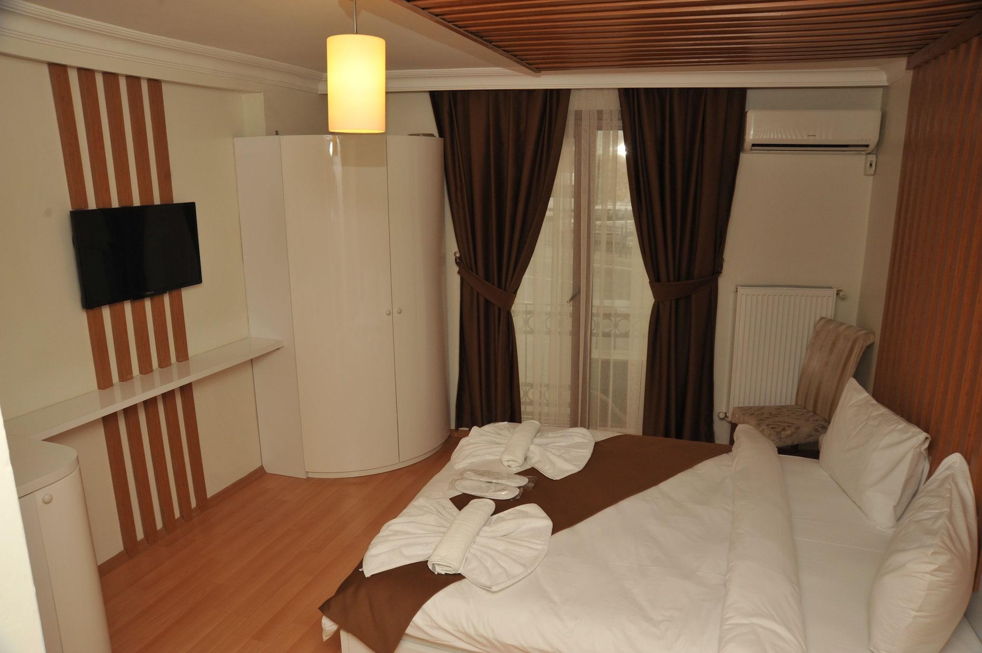 Aparthotel Pera 26 5*
