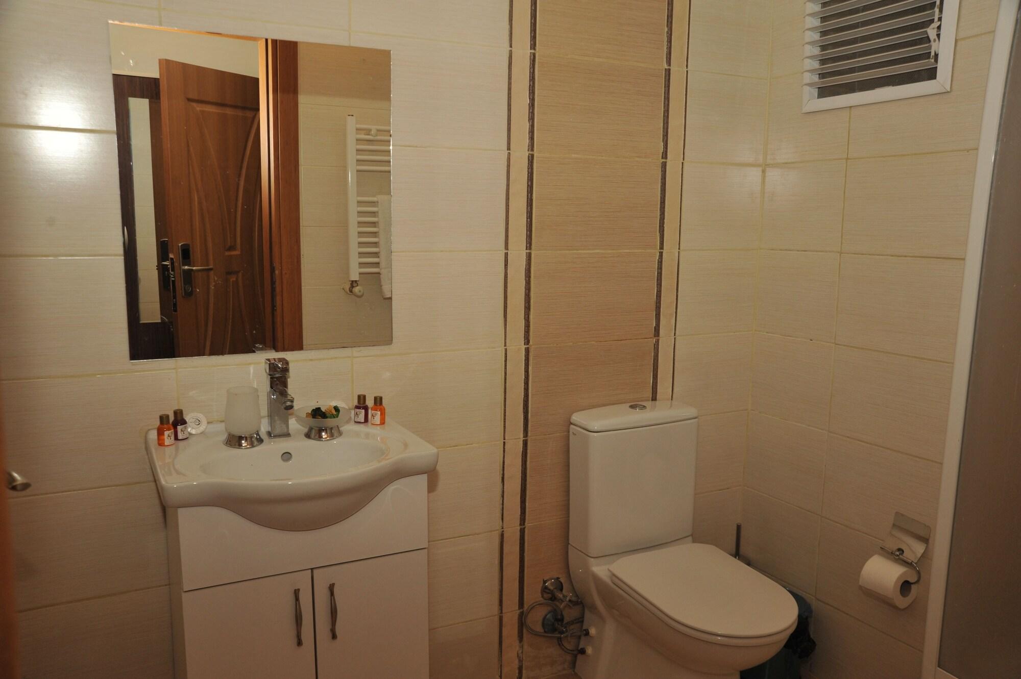 Aparthotel Pera 26