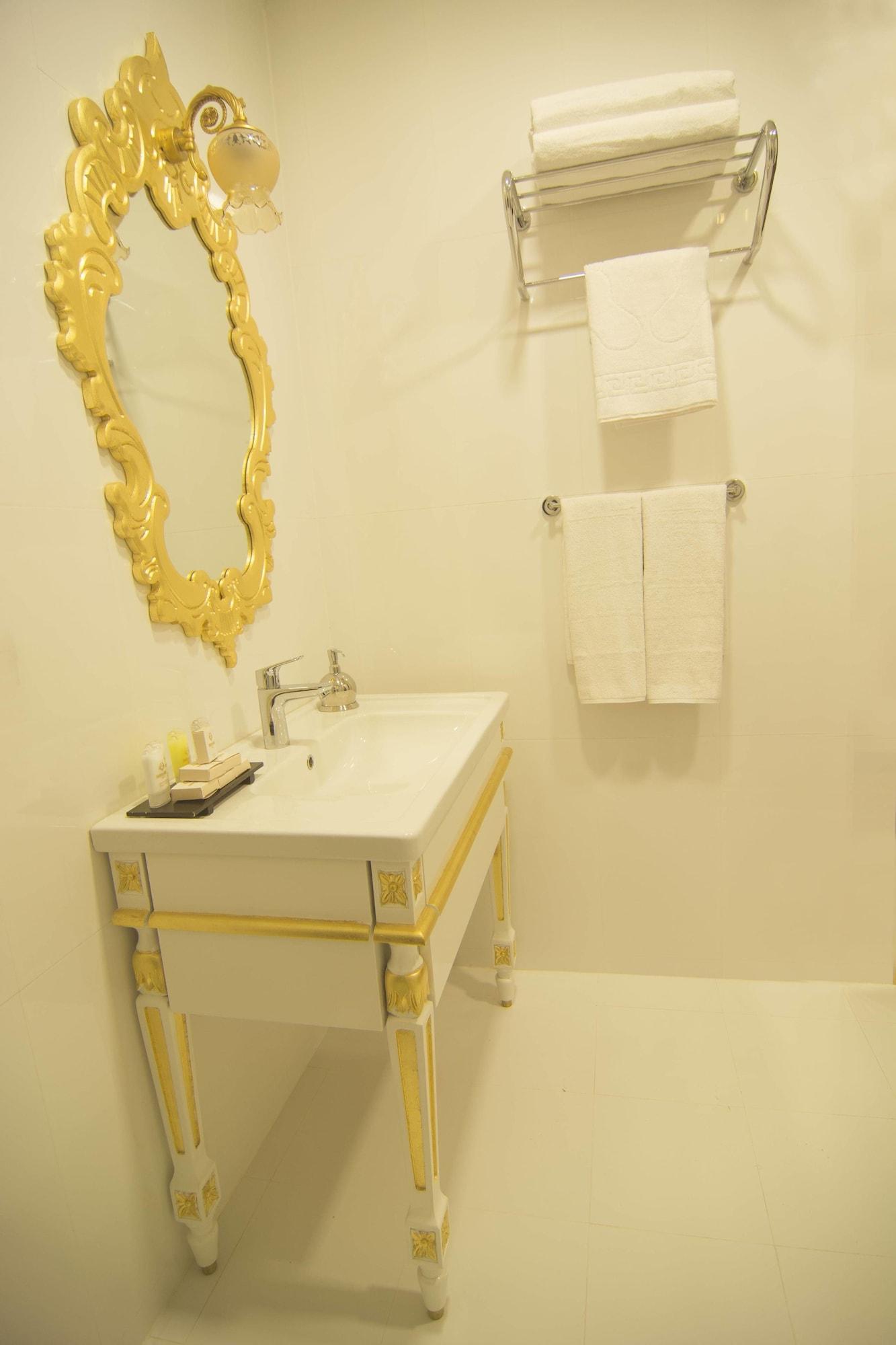 Mb Deluxe Hotel Istanbul