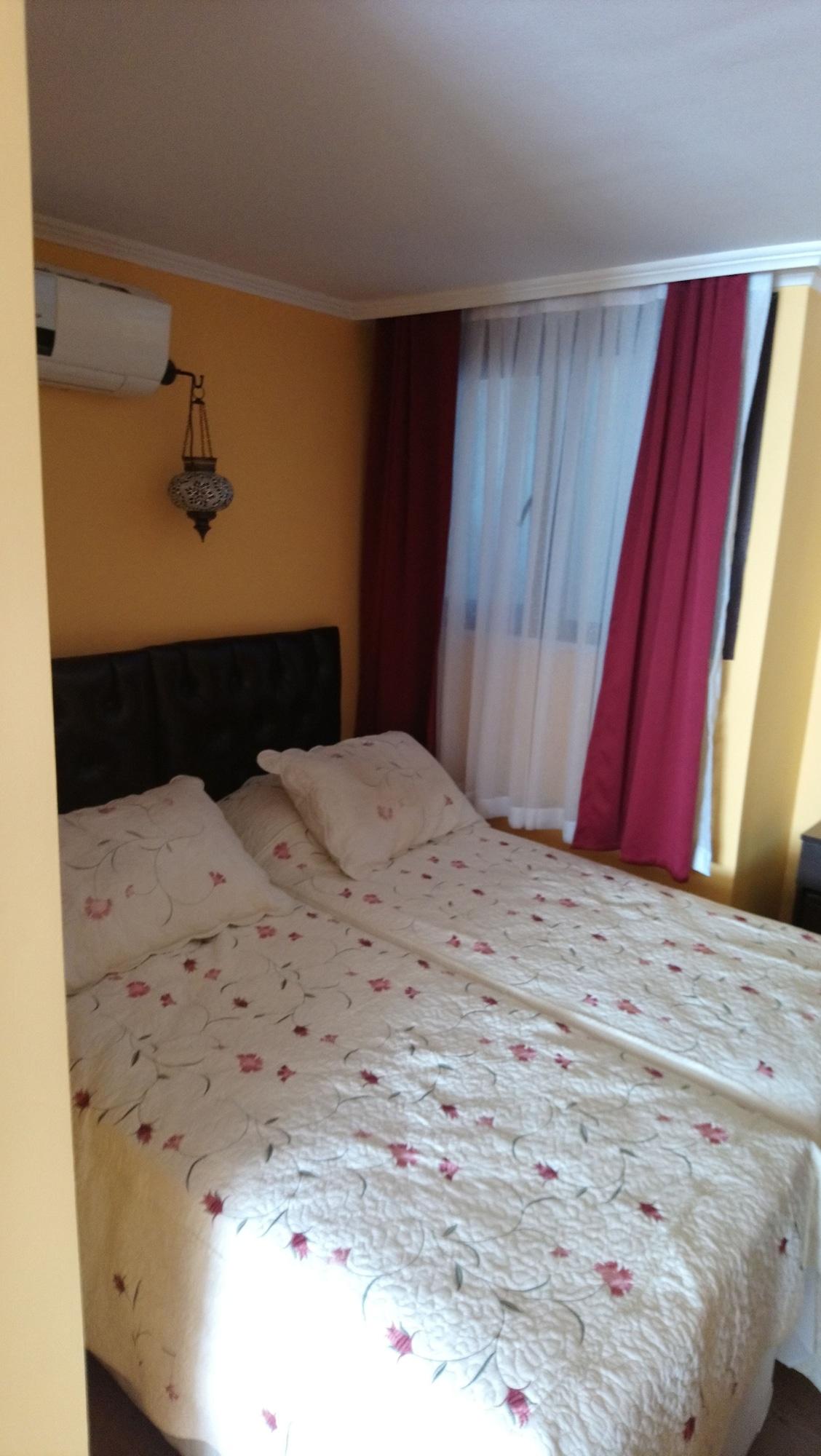 Cosmopolitan Park Hotel 3*
