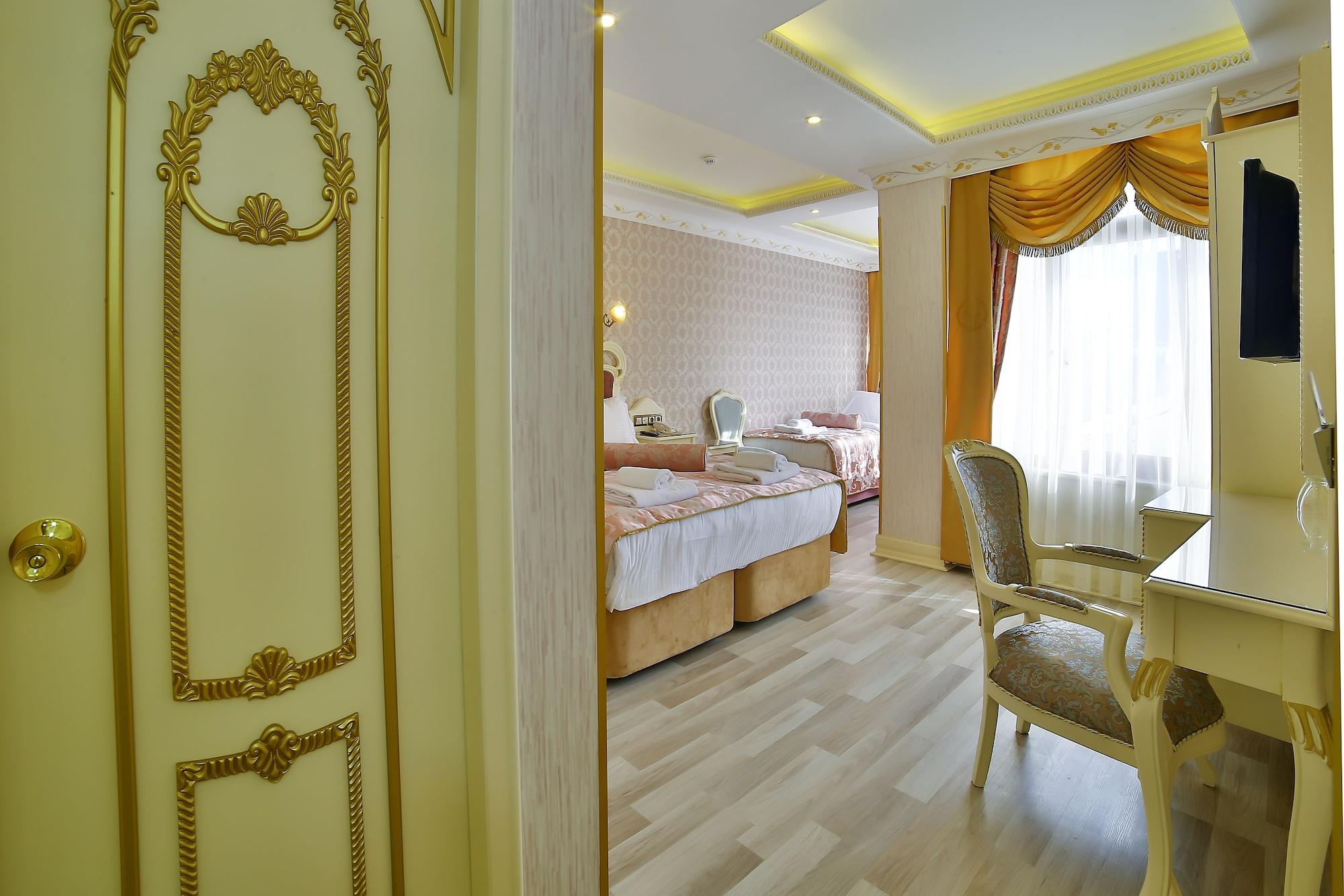 Nayla Palace