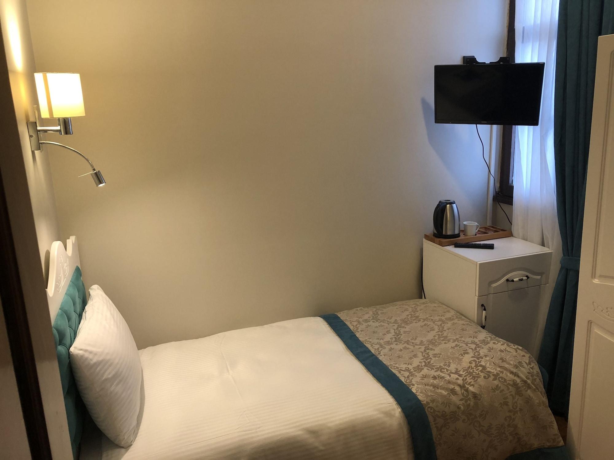 The Void Hotel 3*