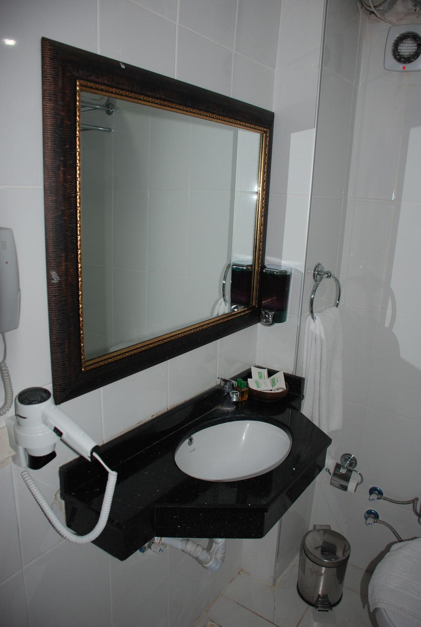 Malabadi Beyazit Otel