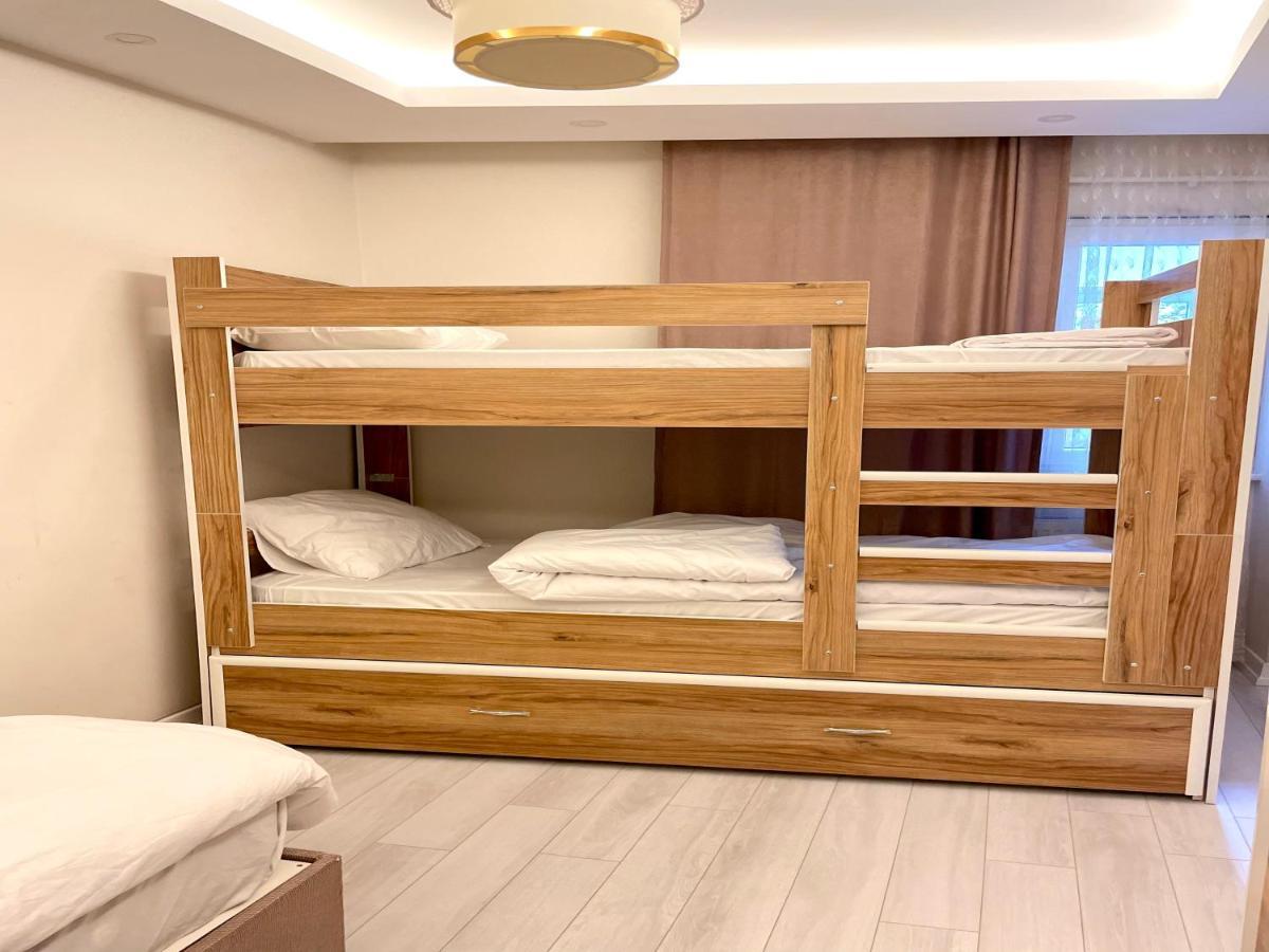 Luxe Bright 2bdr In Center Apartment Istanbul