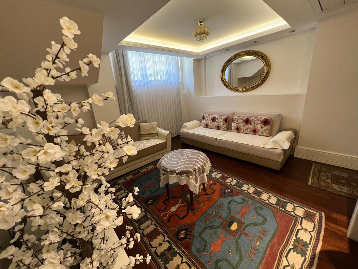 Ada Hotel