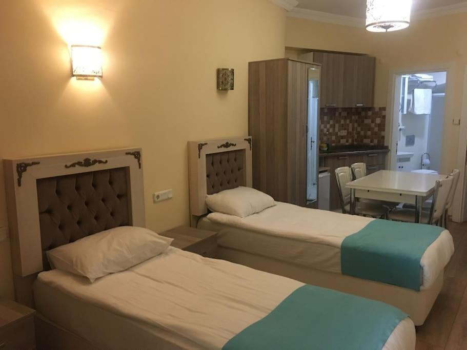 Aparthotel Amida House 2*