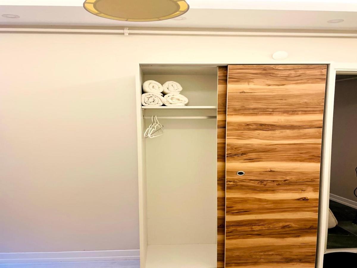 Apartment Luxe Bright 2bdr In Center *