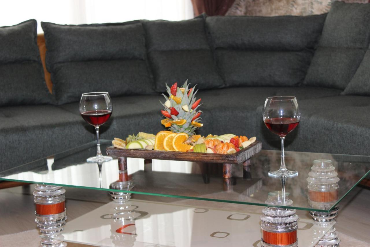 Quars Apartment