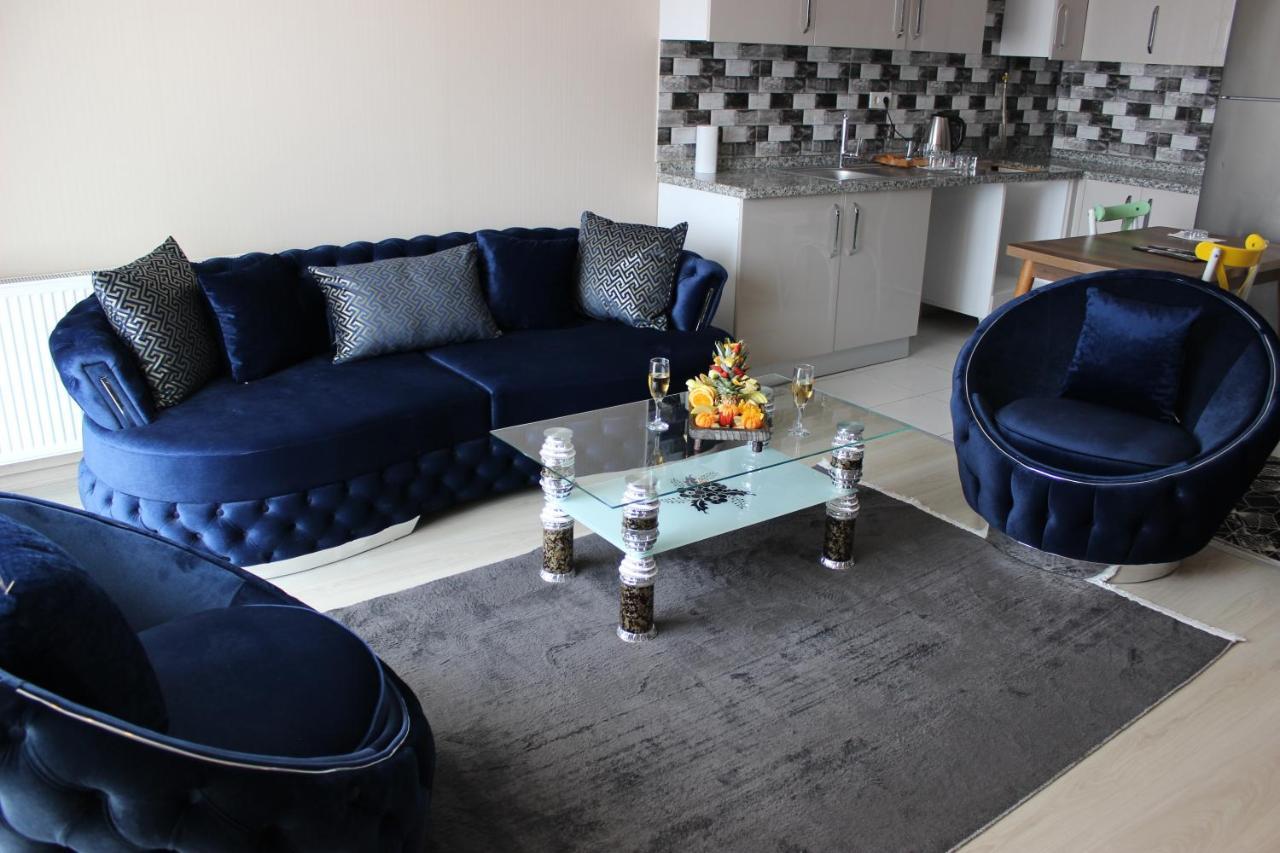 Quars Apartment