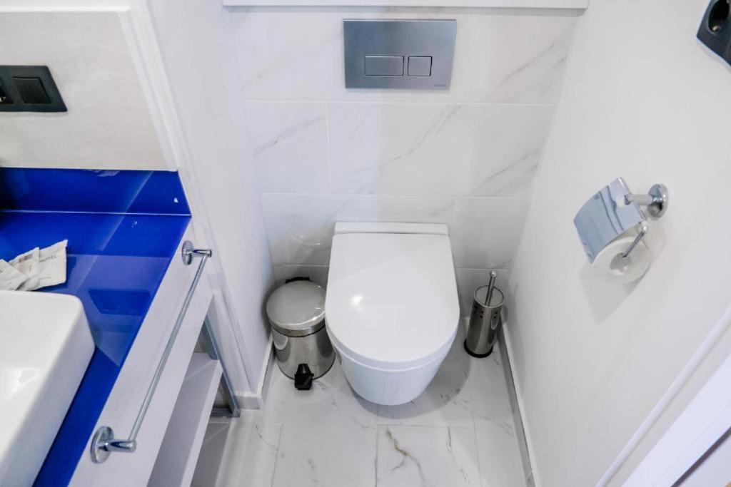 The Marmara Apartment *