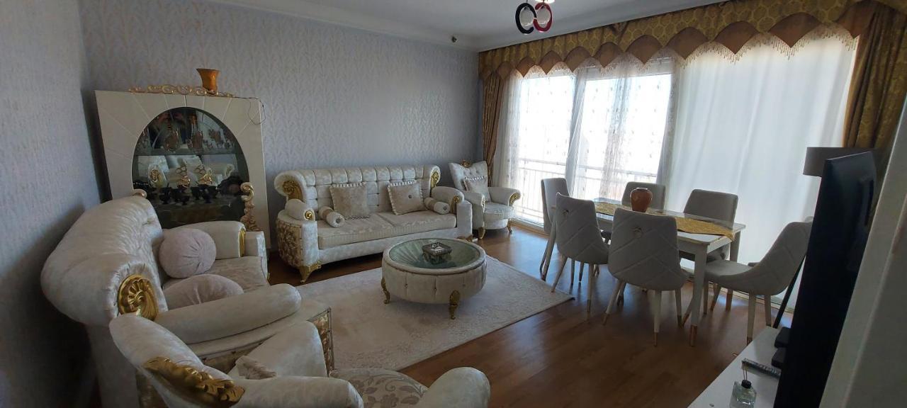 Beylikduzu Huzurlu Aile Yasam Sitesi Ful Donanimli Ev Istambul