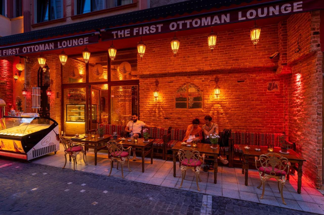 The First Ottoman Istanbul