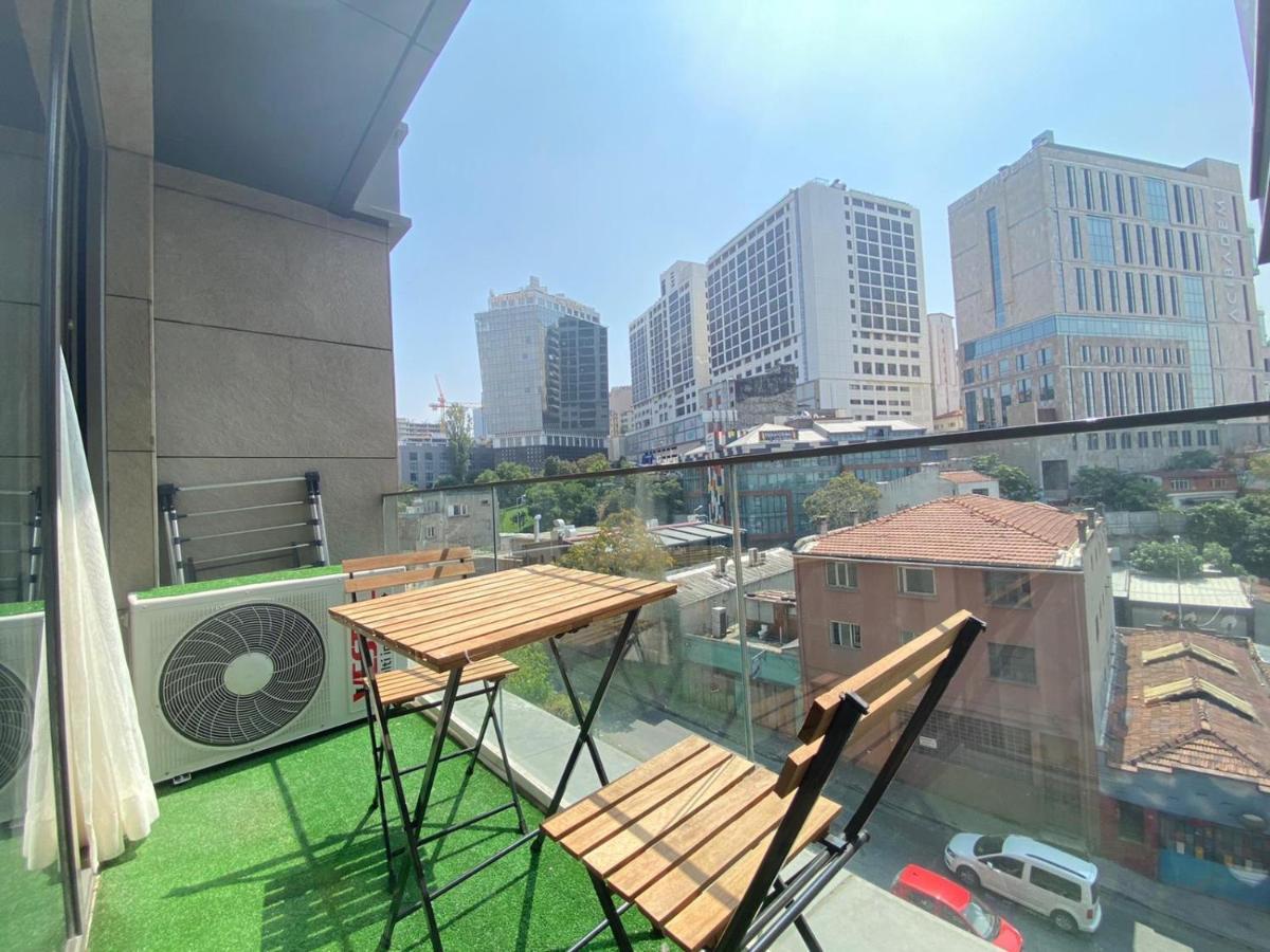 Elysium Apartment