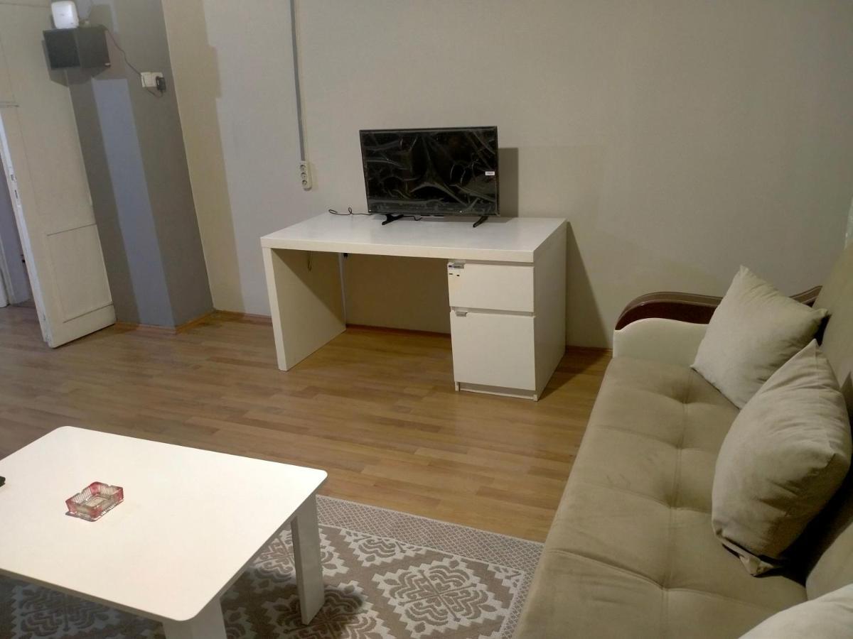 2 Bedrooms Area Located 1floor