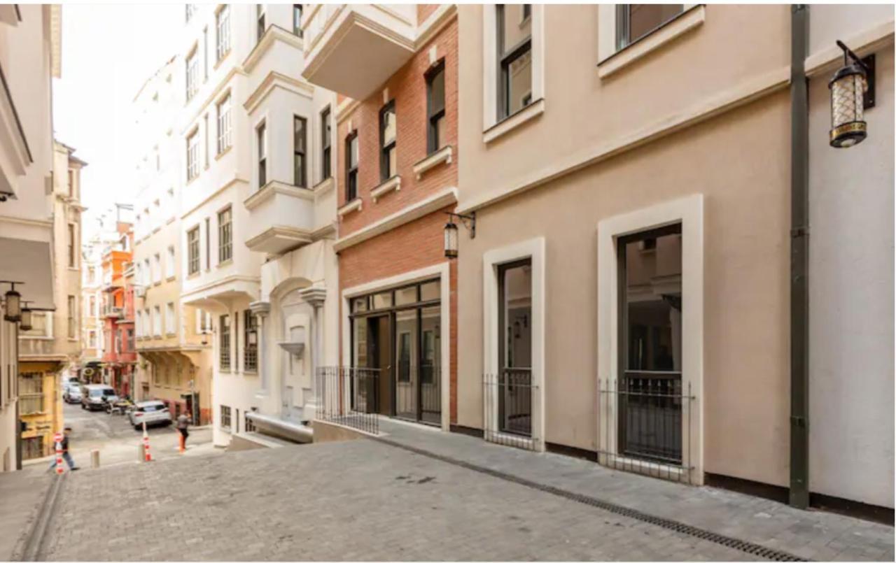 Taksim 360 Luxury Apartment